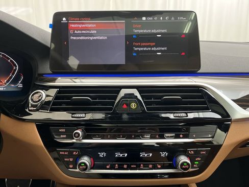 Certified 2023 BMW 530i xDrive w/ M Sport Package image 20