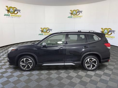 Used 2023 Subaru Forester Touring w/ Popular Package #3 AWD/4WD image 5