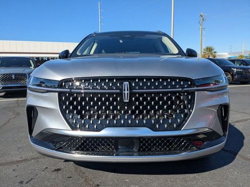 New 2026 Lincoln Nautilus Reserve AWD/4WD image 9
