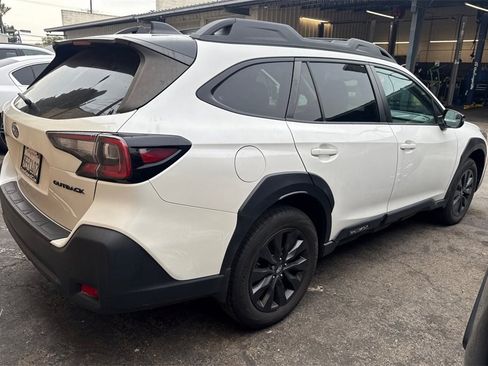 Certified 2023 Subaru Outback Onyx Edition image 3