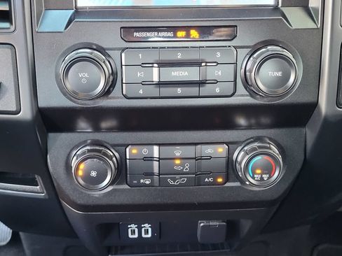 Used 2020 Ford F150 XL w/ Equipment Group 101A Mid RWD image 13