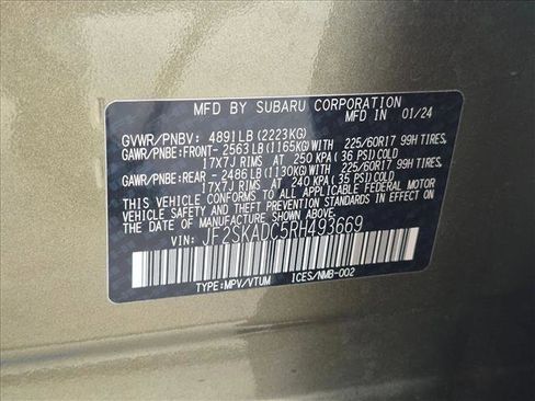 Used 2024 Subaru Forester Premium AWD/4WD image 25