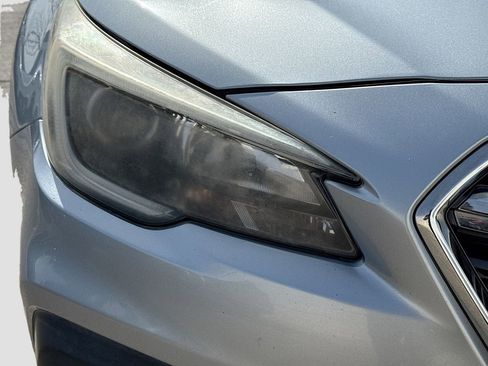 Used 2018 Subaru Outback 2.5i Limited w/ Popular Package #2 image 38