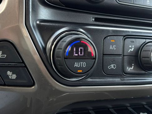 Used 2017 Chevrolet Silverado 3500 High Country w/ Duramax Plus Package AWD/4WD image 42