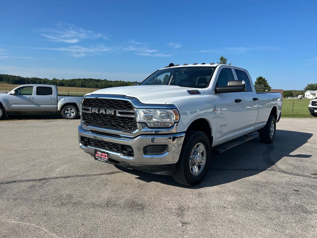 Used 2020 RAM 2500 Tradesman w/ Chrome Appearance Group AWD/4WD image 1