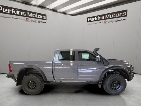 New 2026 RAM 2500 Laramie w/ Night Edition AWD/4WD image 6