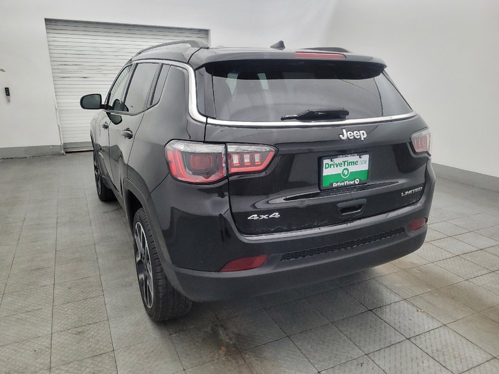 Used 2017 Jeep Compass Limited w/ Navigation Group AWD/4WD image 5