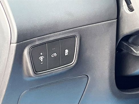 Used 2024 Hyundai Santa Cruz Night AWD/4WD image 10