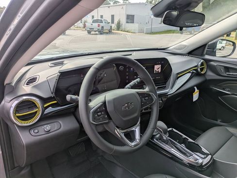 New 2026 Chevrolet Trax ACTIV w/ Driver Confidence Package image 13