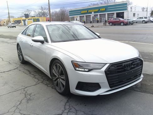 Used 2023 Audi A6 2.0T Premium w/ Convenience Package image 9