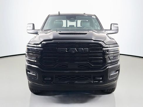 New 2026 RAM 2500 Laramie AWD/4WD image 2