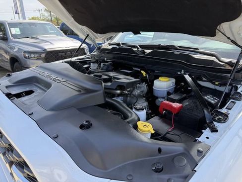 Used 2024 RAM 3500 Big Horn w/ Sport Appearance Package image 26