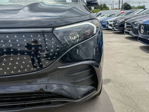 Used 2024 Mercedes-Benz EQB 350 4MATIC SUV image 10