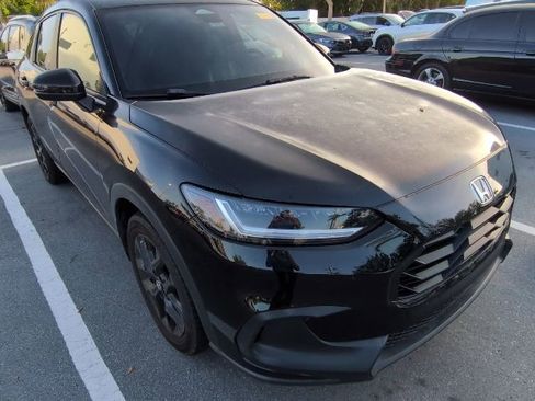 Used 2023 Honda HR-V Sport image 6