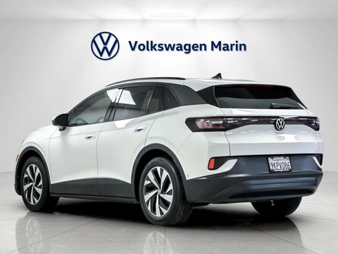Used 2023 Volkswagen ID.4 2WD image 3