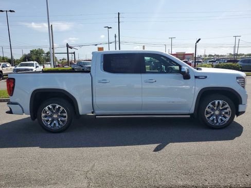New 2026 GMC Sierra 1500 Denali AWD/4WD image 7