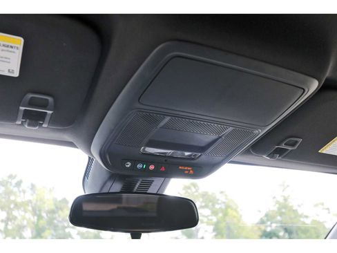 Used 2026 Chevrolet Equinox LT FWD image 21