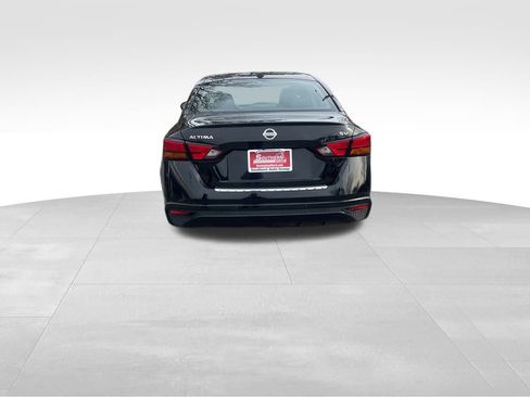 Used 2022 Nissan Altima 2.5 SV image 4