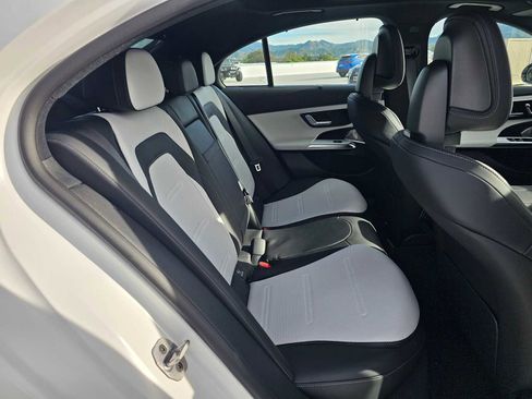 New 2026 Mercedes-Benz E 53 AMG e 4MATIC Sedan image 12