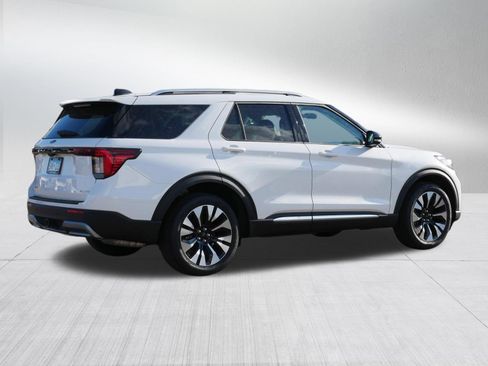 Used 2026 Ford Explorer Platinum w/ LUX Leather Package AWD/4WD image 7
