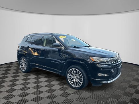 Used 2022 Jeep Compass Limited w/ Elite Group image 3