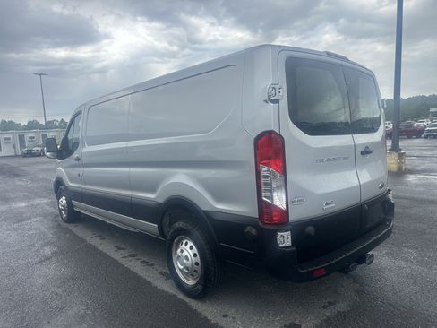 Used 2020 Ford Transit 350 Low Roof AWD image 4