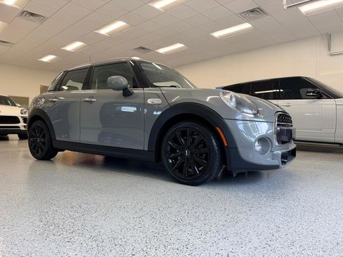 Used 2019 MINI Cooper S FWD image 10