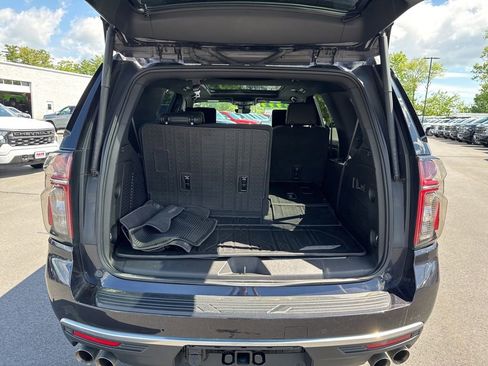 Used 2024 Chevrolet Tahoe High Country w/ Premium Package AWD/4WD image 6