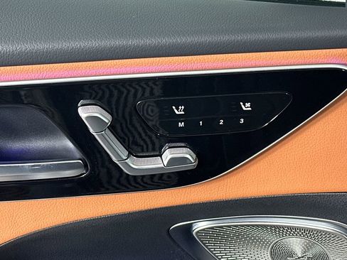 New 2026 Mercedes-Benz C 300 4MATIC Sedan image 11