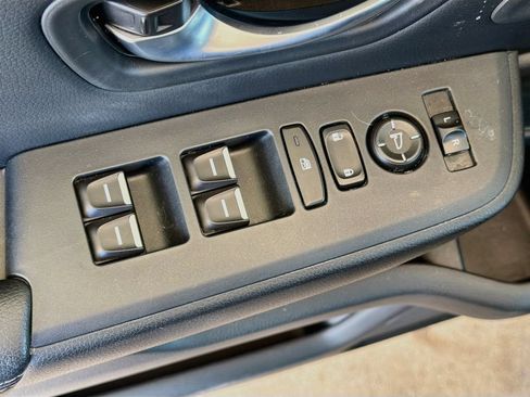 Used 2024 Honda Pilot EX-L image 16