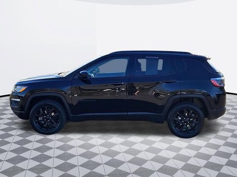 Used 2021 Jeep Compass Sport AWD/4WD image 3