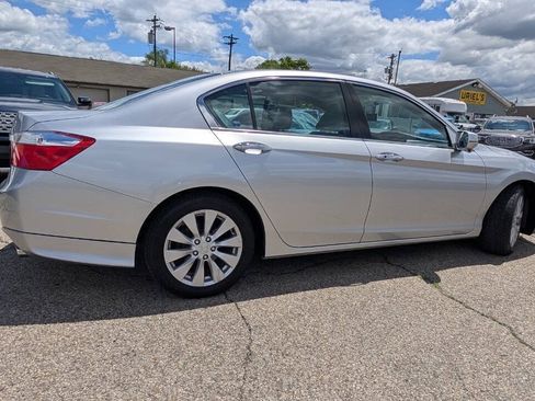 Used 2014 Honda Accord EX image 12