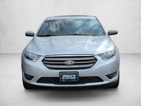 Used 2015 Ford Taurus SEL w/ Equipment Group 201A image 4