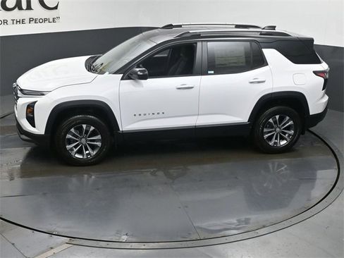 New 2026 Chevrolet Equinox LT w/ LPO, Floor Liner Package image 36