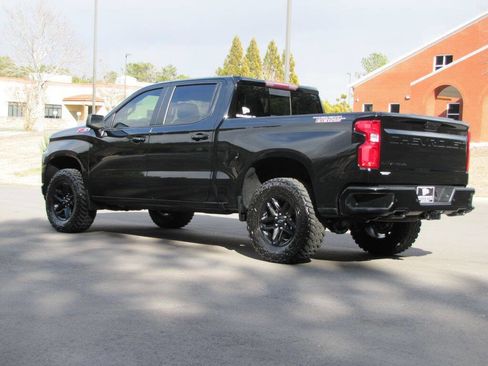 Used 2021 Chevrolet Silverado 1500 LT Trail Boss w/ LT Trail Boss Premium Package image 7