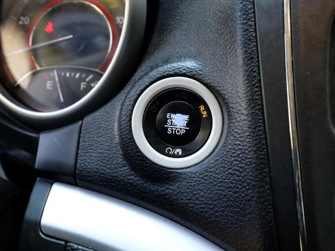 Used 2020 Dodge Journey SE w/ Blacktop Package image 8