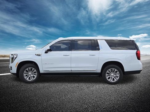 New 2026 GMC Yukon XL Denali w/ LPO, Floor Liner Package AWD/4WD image 16