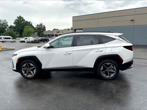 Used 2025 Hyundai Tucson SEL FWD image 32
