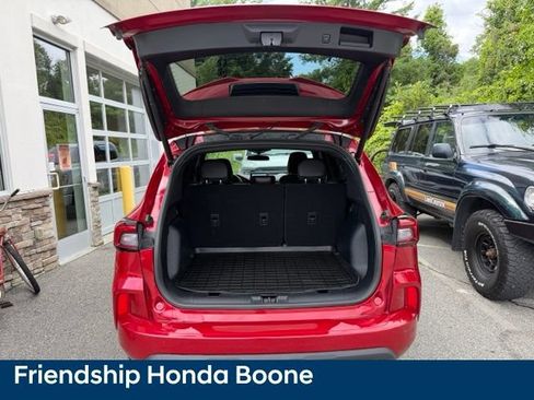 Used 2024 Ford Escape ST-Line AWD/4WD image 35