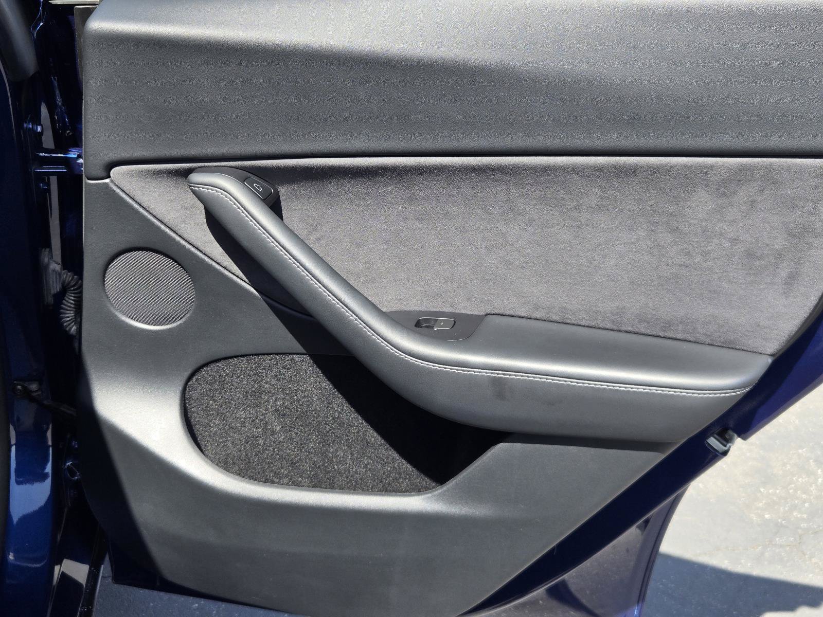 Used 2023 Tesla Model Y 2WD image 26