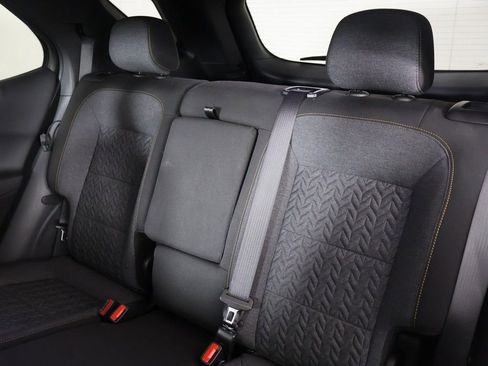 Used 2024 Chevrolet Equinox LT w/ LPO, Floor Liner Package FWD image 31