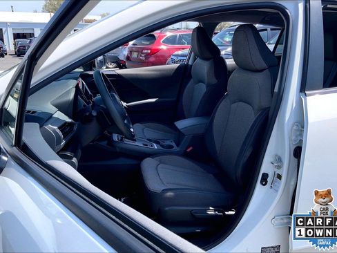 Certified 2024 Subaru Crosstrek 2.0i Premium AWD/4WD image 9
