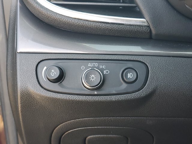 Certified 2017 Buick Encore Premium AWD/4WD image 18