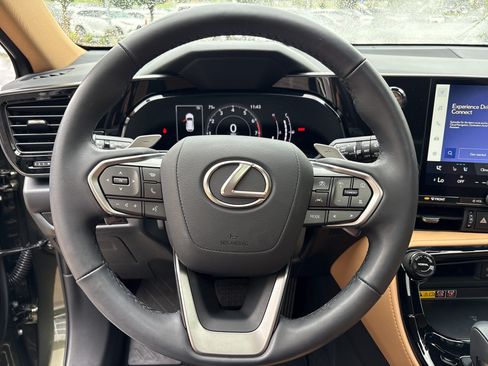 Certified 2025 Lexus NX 350 AWD w/ Accessory Package (Z1) image 18