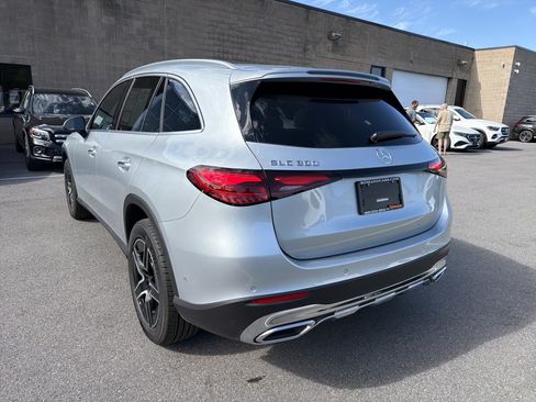 Used 2026 Mercedes-Benz GLC 300 4MATIC image 5