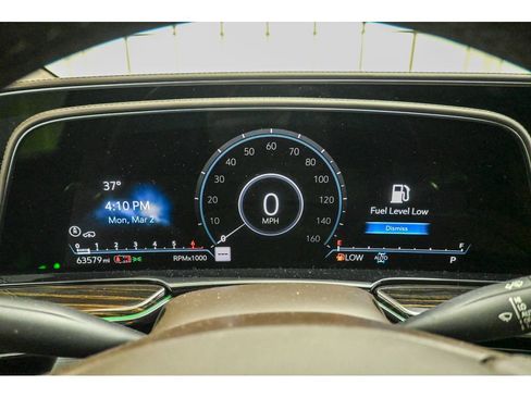 Used 2021 Cadillac Escalade Sport w/ Driver Assist Tech Package image 41