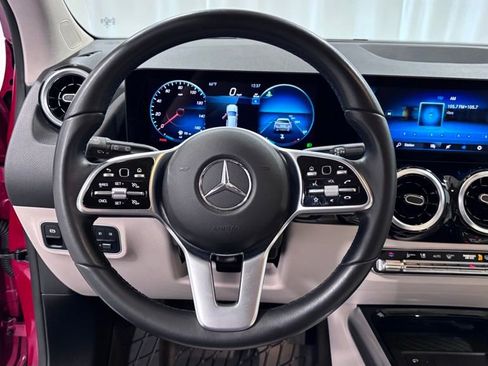 Certified 2023 Mercedes-Benz GLA 250 4MATIC image 13