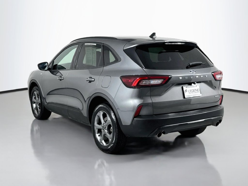 Used 2025 Ford Escape ST-Line Select AWD/4WD image 8
