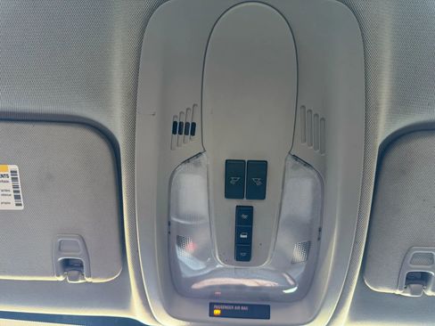 Used 2014 GMC Terrain SLE image 17