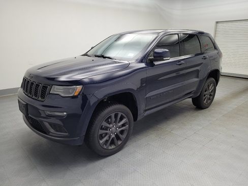 Used 2018 Jeep Grand Cherokee High Altitude image 2